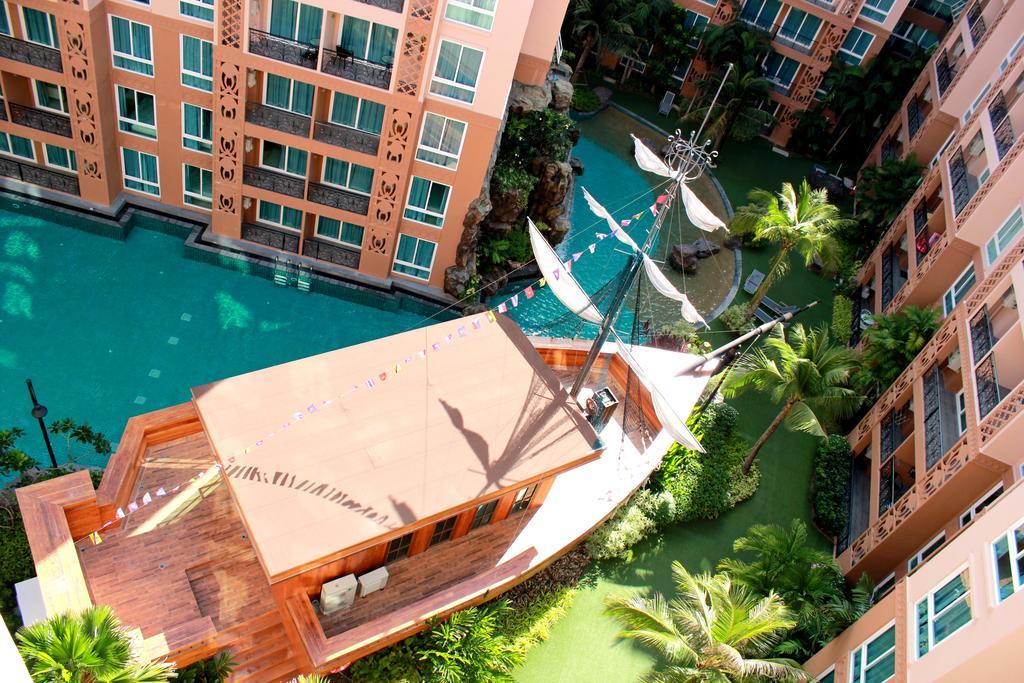 Atlantis Condo Resort Jomtien Beach Room photo